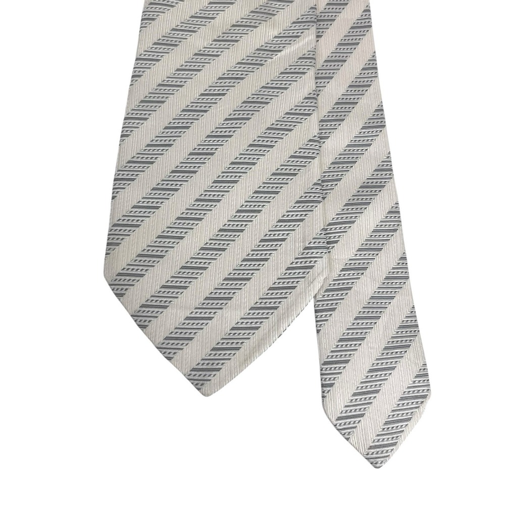 Luigi Borrelli Napoli Mens Tie Cream/Silver Striped Silk Italy 3.75" (W) 59" (L)